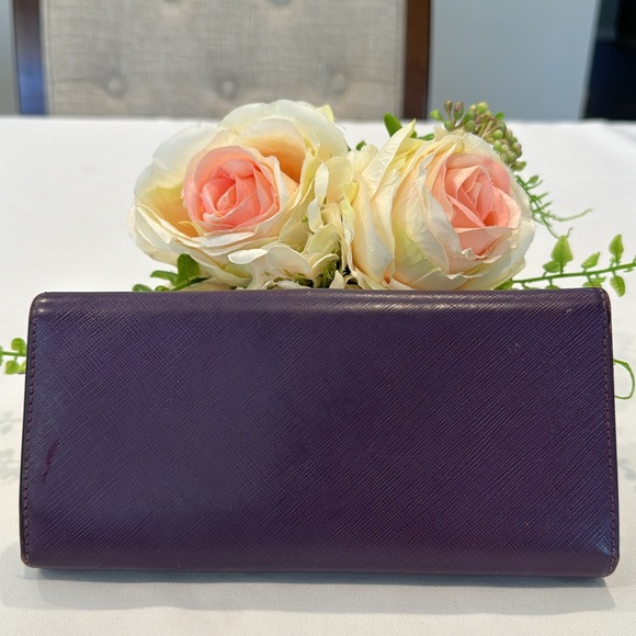 Authentic Salvatore Ferragamo wallet - Picture 2 of 11